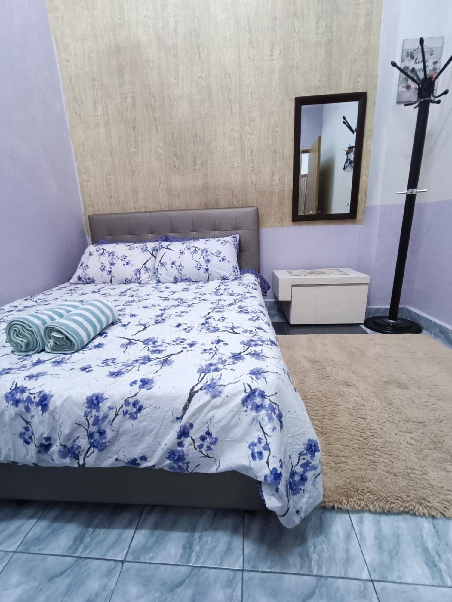 Homestay Lestari Klia Sepang Ngoại thất bức ảnh